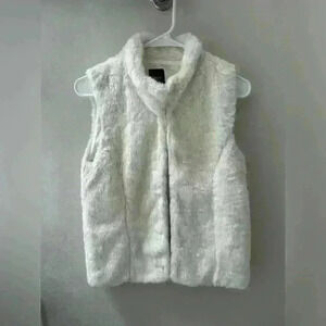 Girls gap kids xxl white furry vest